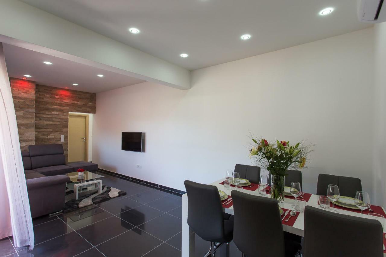 Apartment Marija 2 Near Split Kaštela Zewnętrze zdjęcie